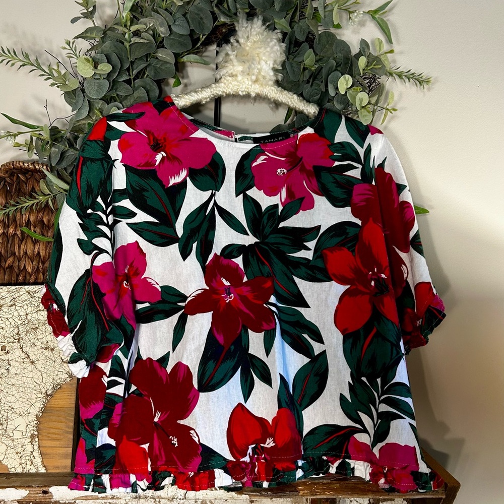 Tahari Red and Pink Boxy Short Sleeve Linen Blend Blouse